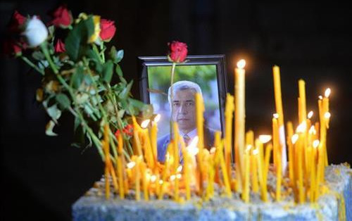 UDRUŽENJE KIDNAPOVANIH I UBIJENIH NA KiM:  Neiskrene i uvredljive poruke Tačija i Haradinaja o ubijenom Ivanoviću!